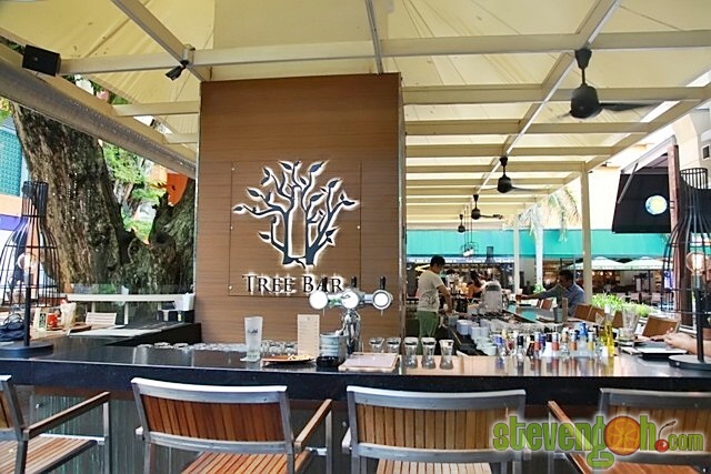 g_hotel_tree_bar1